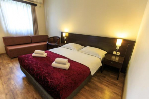 Lucic rooms